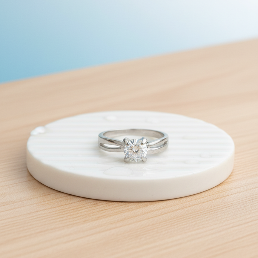 Glow Solitaire Ring