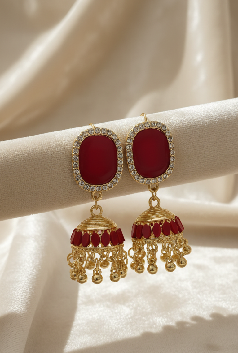Winter Wedding Guest Jewellery Guide: Styling Velvet Shawls with Warm Gold Sets