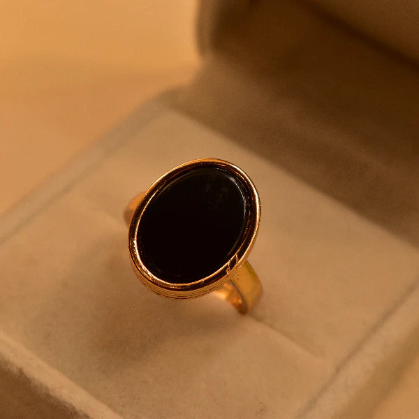 Classic Oval Black Stone Ring