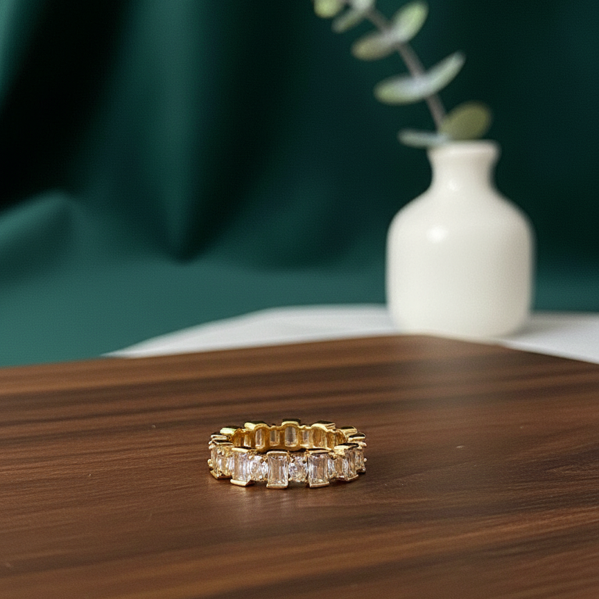 Curve Ring